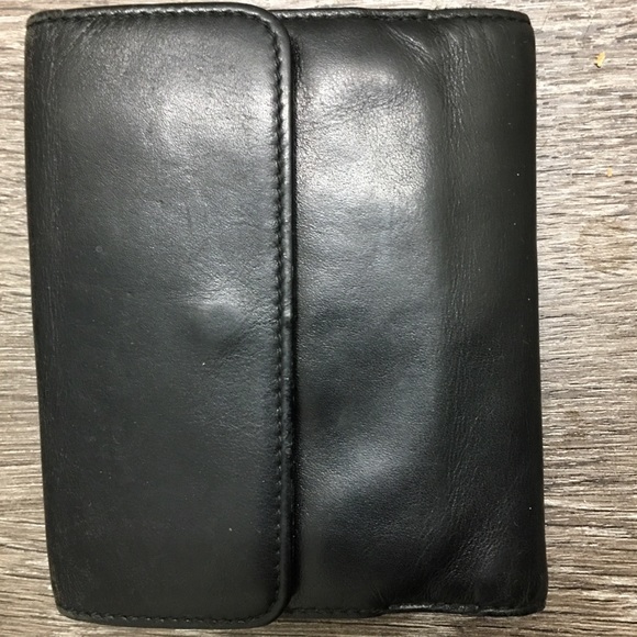 Gucci Black Leather Wallet - Picture 3 of 8